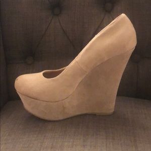 Suede nude wedges